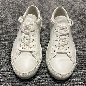 KOIO Capri in Triple White, US 10, EU 43